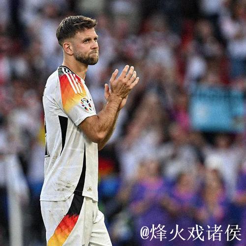 比安津:米兰有意租借菲尔克鲁格,球员想在冬天 比安津:米兰有意租借菲尔克鲁格,球员想在冬天