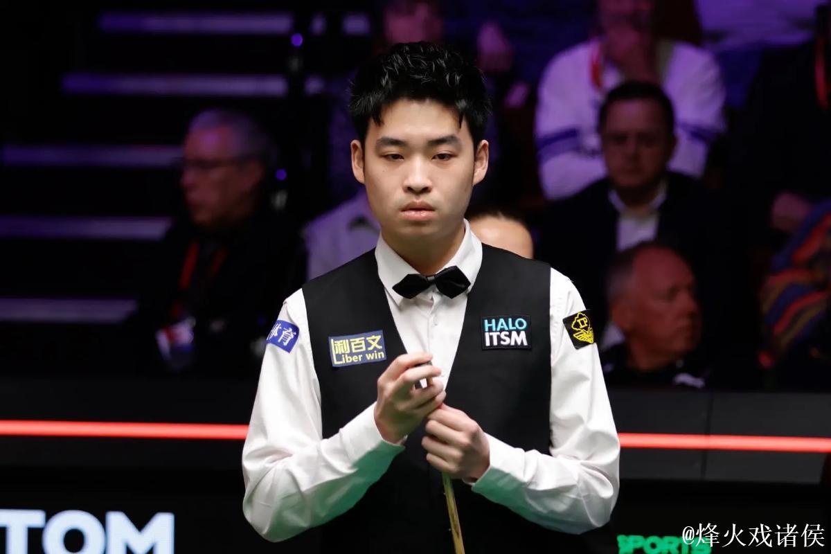 武汉公开赛:斯佳辉两破百 5-2力克马奎尔晋级八强 武汉公开赛:斯佳辉两破百 5-2力克马奎尔晋级八强